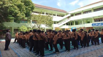 Projek P5 Kearifan Lokal Kunjungan ke Pabrik Batik